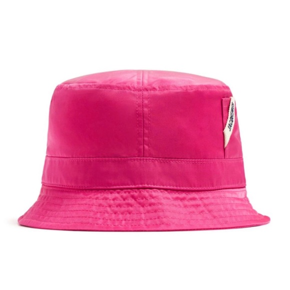Jacquemus
Le Bob Ovalie bucket hat - Picture 4 of 11